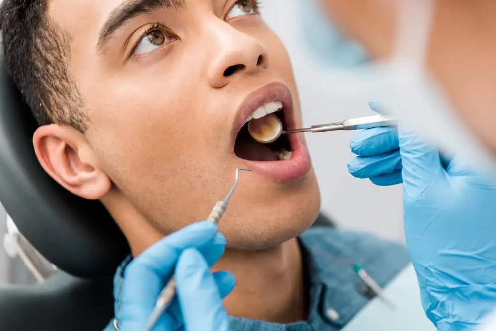 How Sedation Dentistry Improves the Tooth Extraction Experience