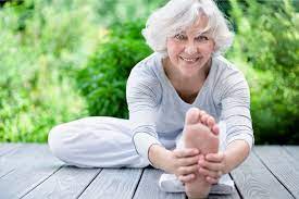 How To Manage Arthritis and Keep Your Feet Healthy